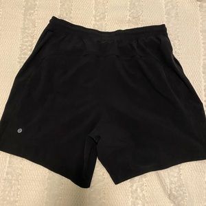 Mens lululemon 7” pace breaker with lining short in large